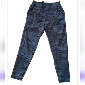 Alphalete Dark Camouflage Joggers Men Sz L